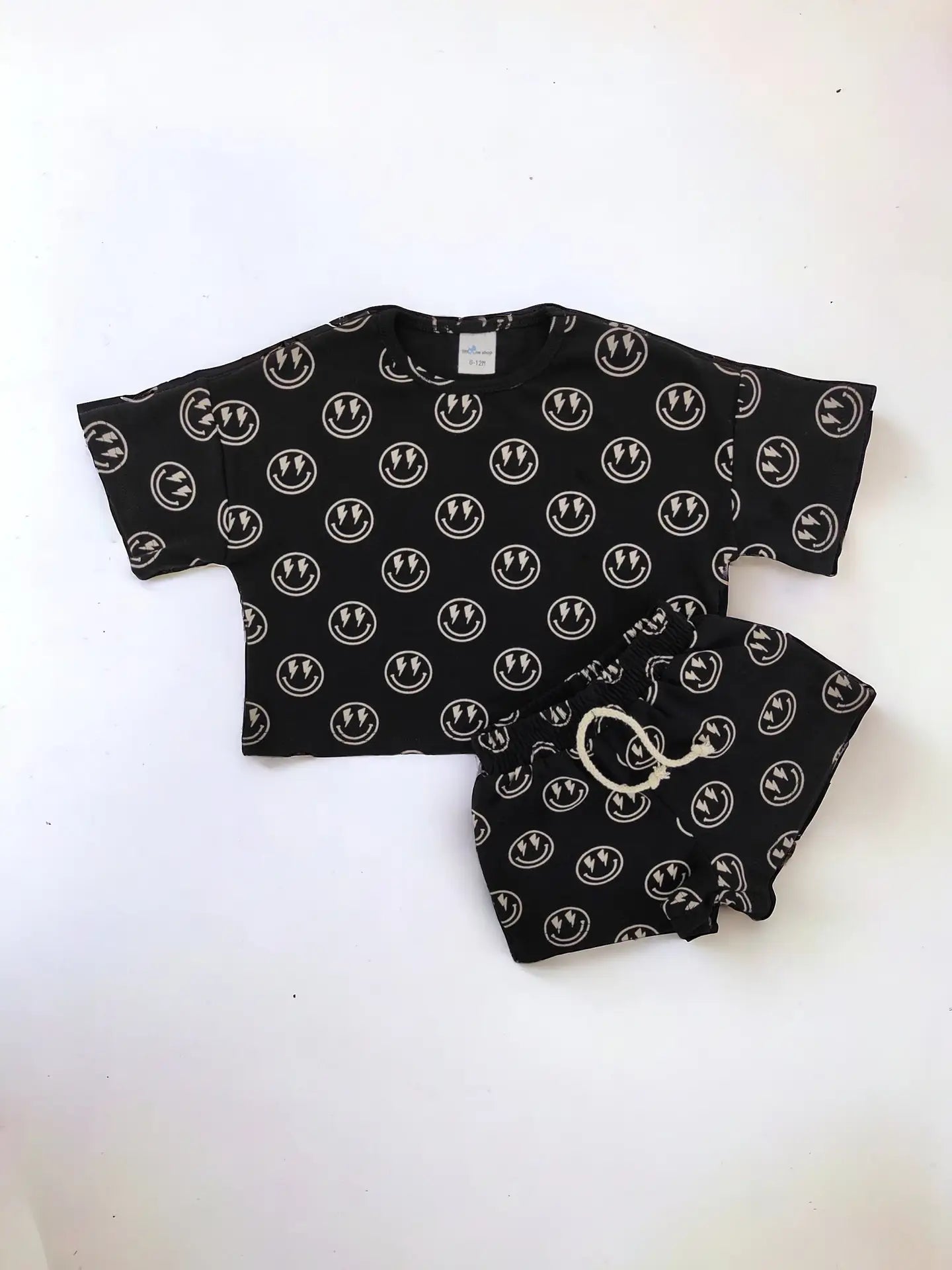 Onyx Lightning Smiley Slouchy Set